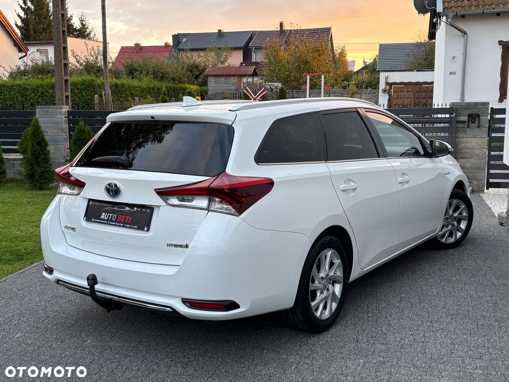 Toyota Auris 1.8 HSD Prestige NAVI - 22