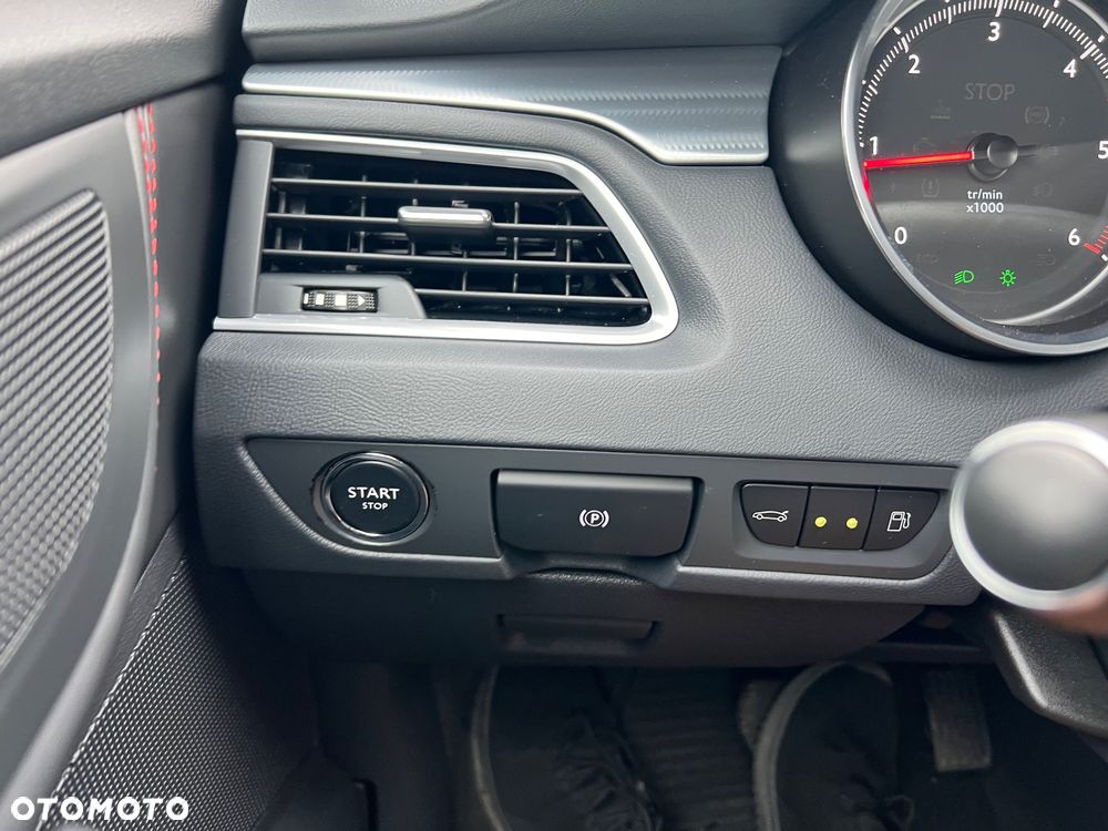 Peugeot 508 2.0 BlueHDi Allure S&S - 36