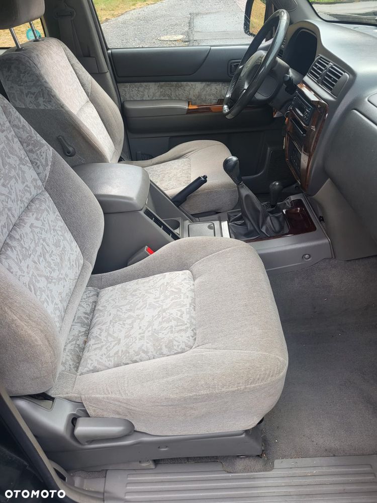 Nissan Patrol - 16