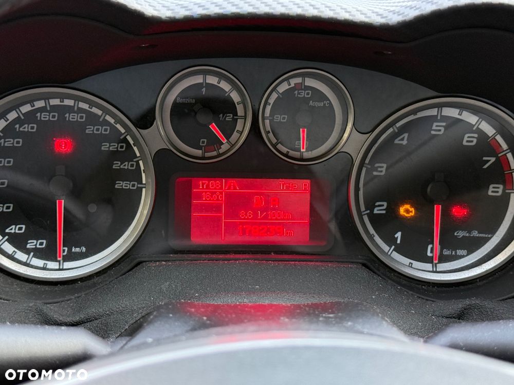 Alfa Romeo Mito 1.4 TB MultiAir Distinctive S&S - 17