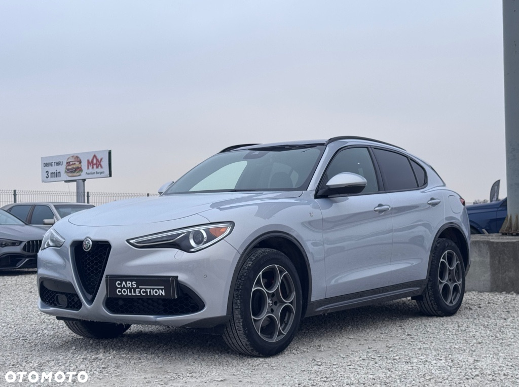 Alfa Romeo Stelvio 2.0 Turbo 16V AT8-Q4 Ti - 8