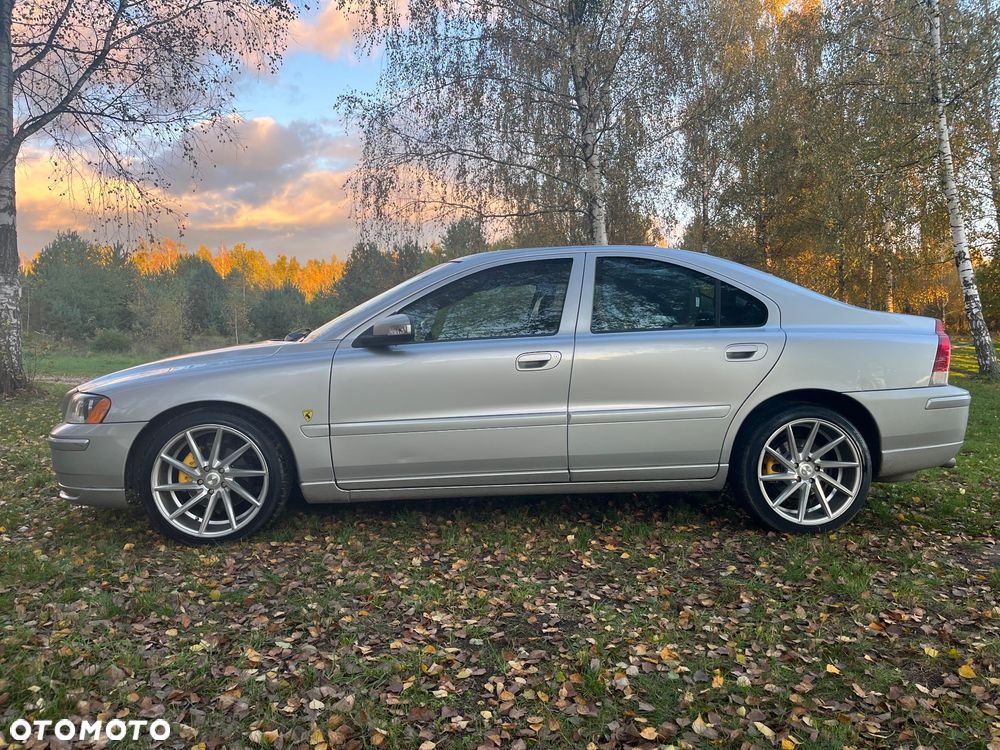 Volvo S60 2.5T AWD Edition - 2