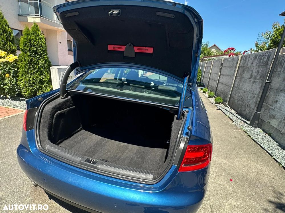 Audi A4 Limuzina 2.0 TDI DPF Ambition - 5