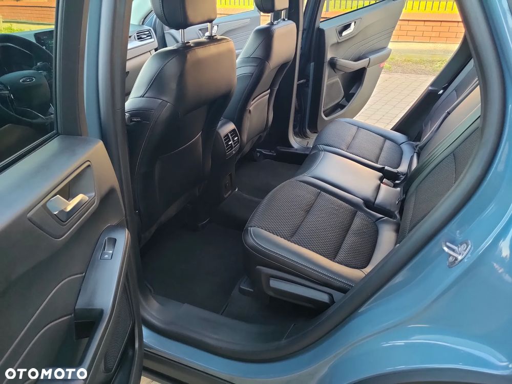 Ford Kuga 2.5 Duratec PHEV TITANIUM - 23