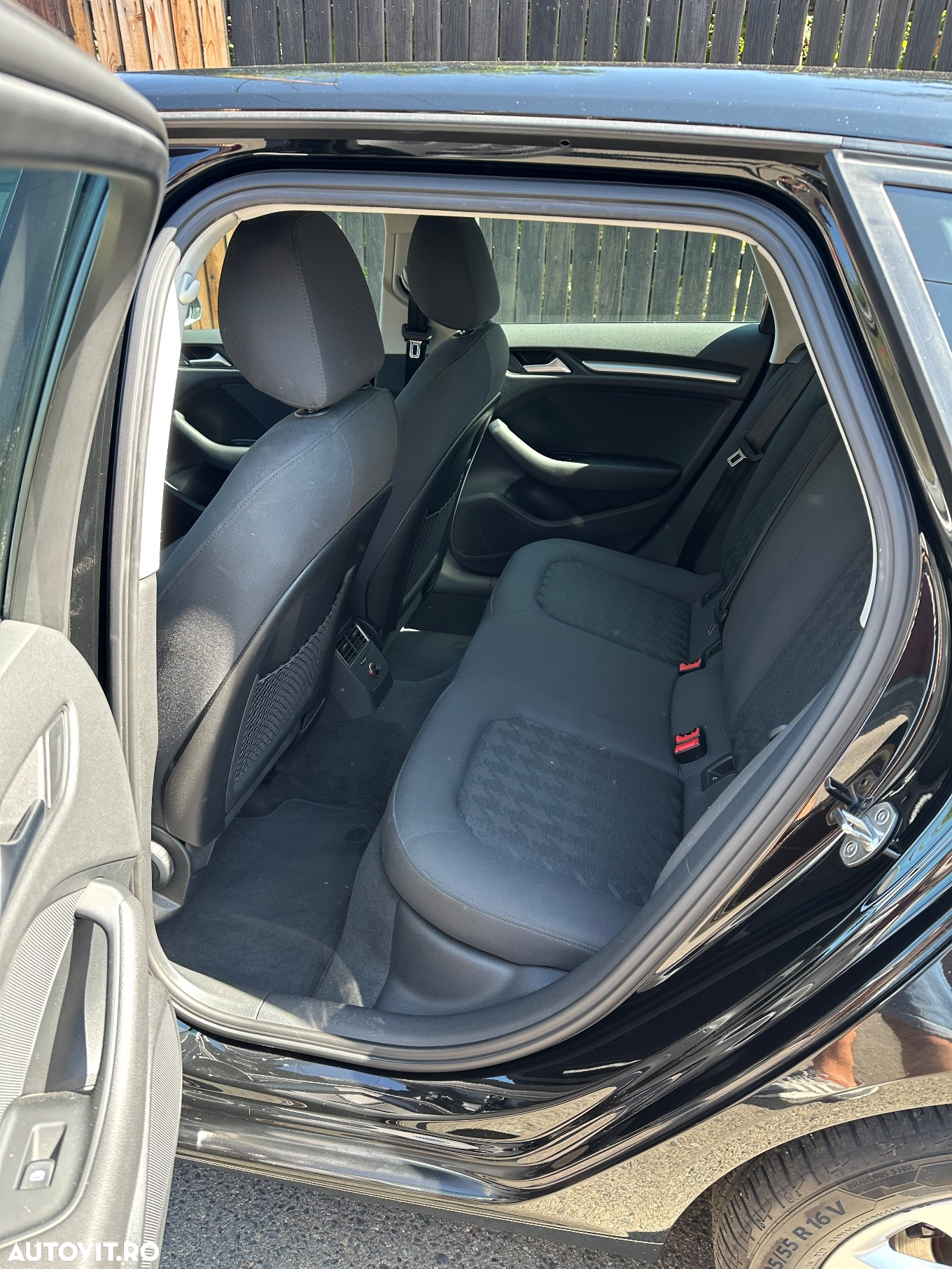 Audi A3 1.6 TDI Sportback (clean diesel) S tronic Ambition - 12