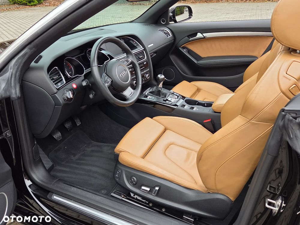 Audi A5 Cabrio - 15