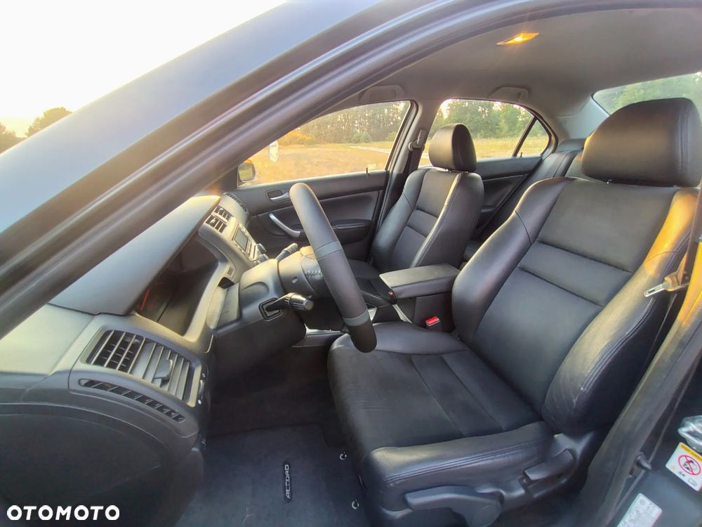 Honda Accord 2.0 i Sport - 20