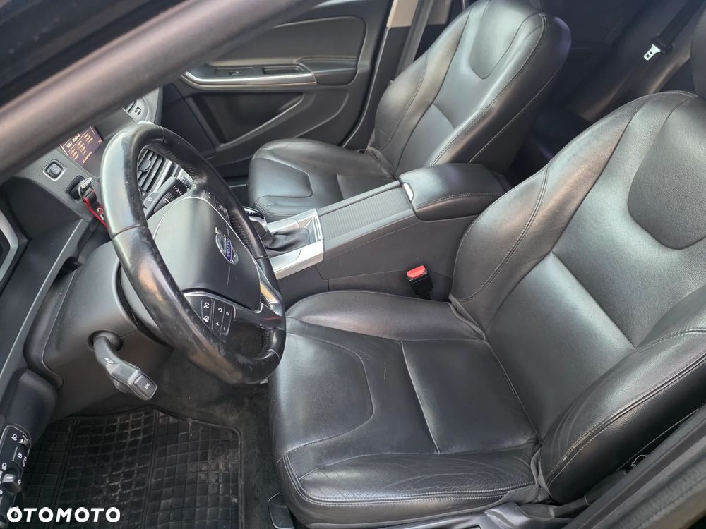 Volvo S60 D2 Drive-E Summum - 8