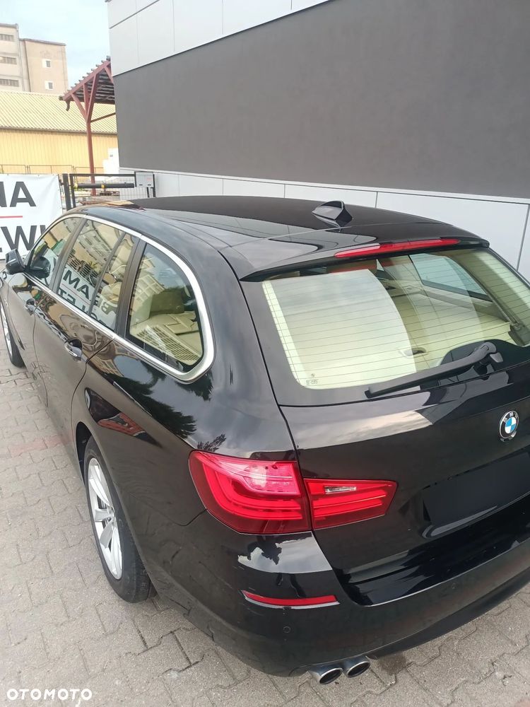 BMW Seria 5 530d Sport-Aut Luxury Line - 9