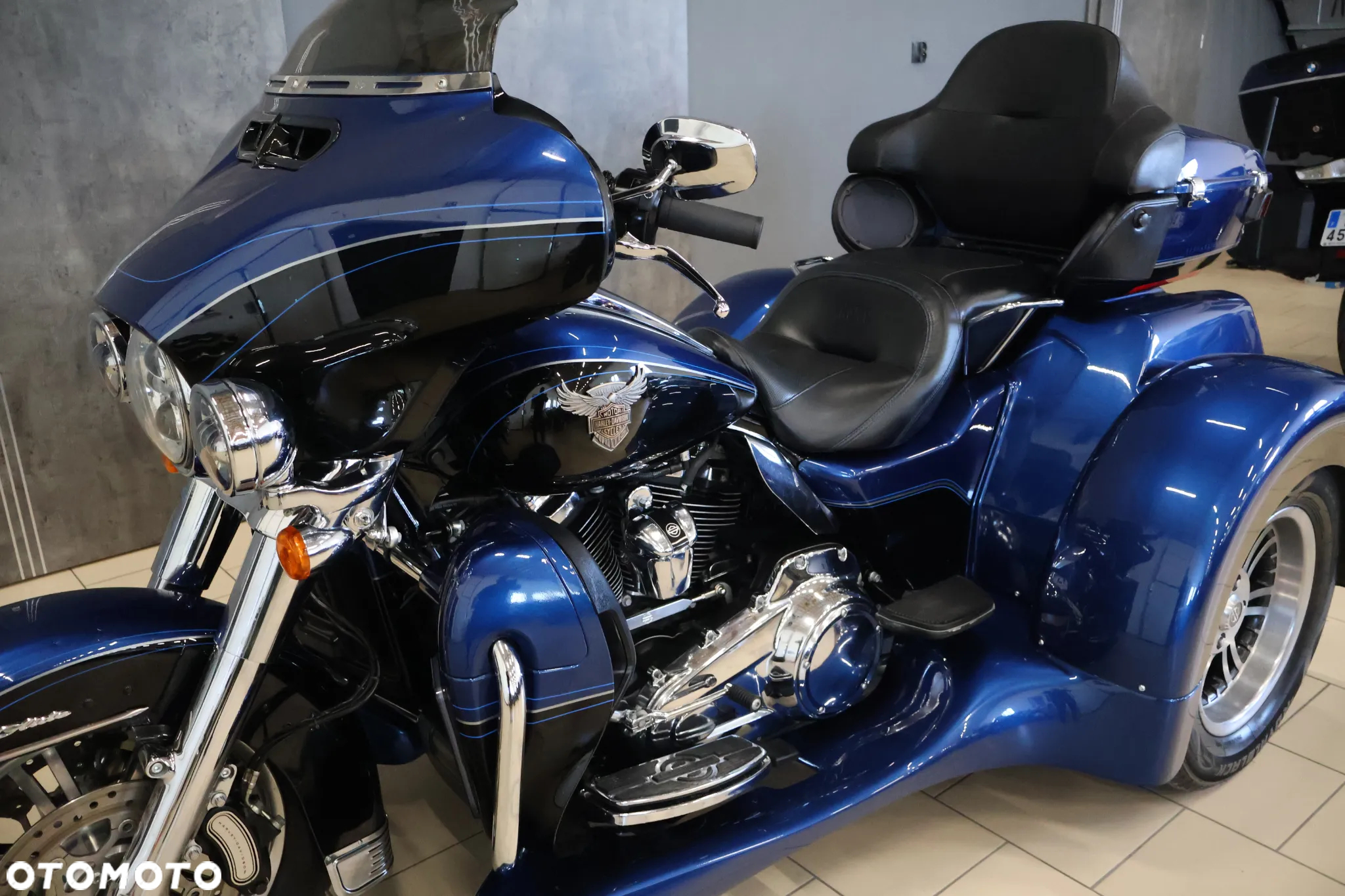 Harley-Davidson FLHS Electra Glide - 8