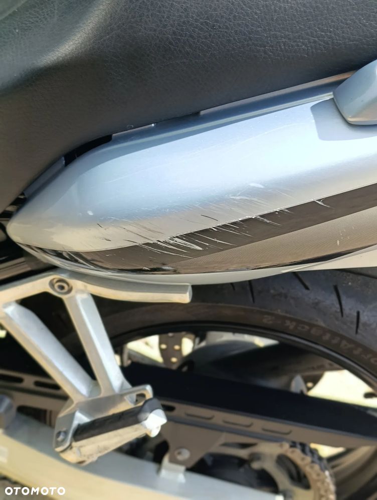Yamaha FZ6 - 5