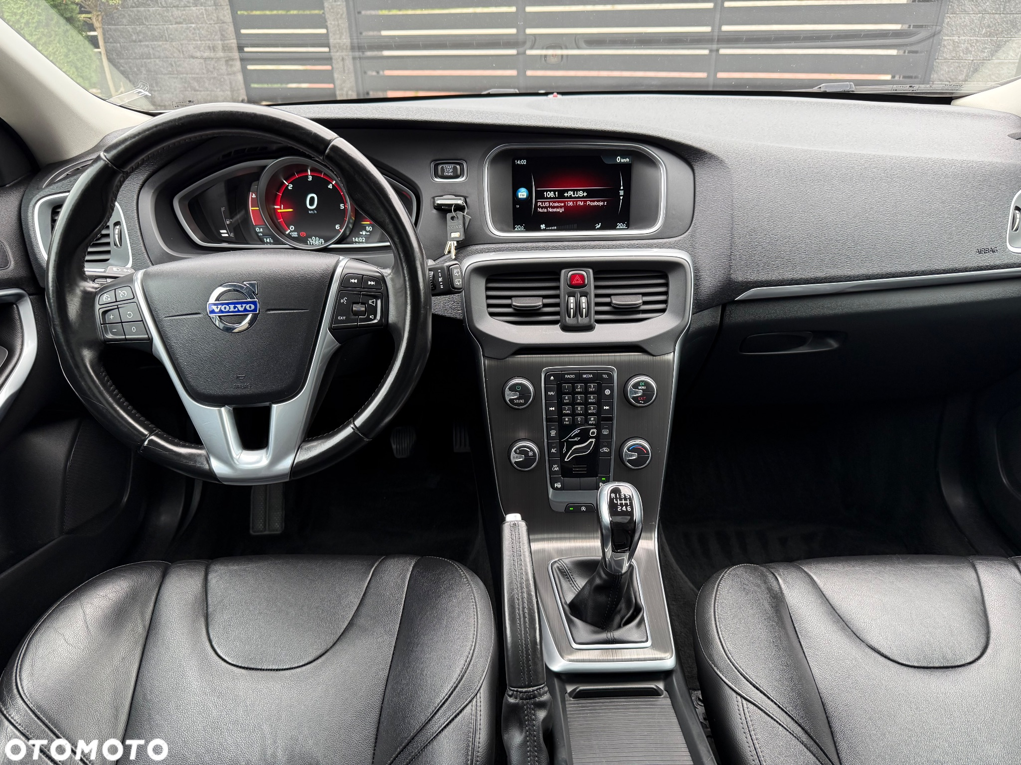 Volvo V40 D2 Summum - 31