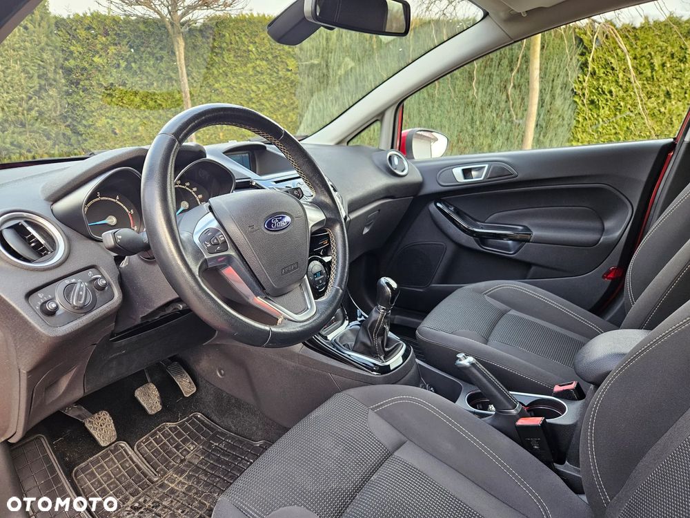 Ford Fiesta 1.5 TDCi Titanium - 23