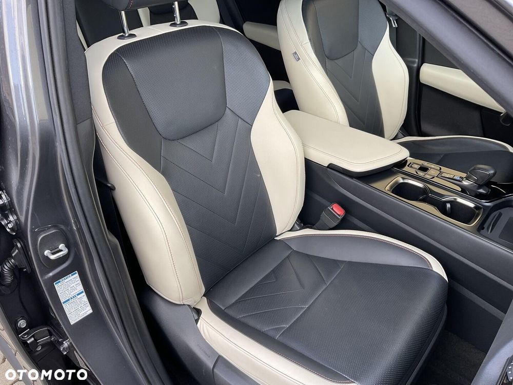Lexus NX 350h Omotenashi AWD - 11