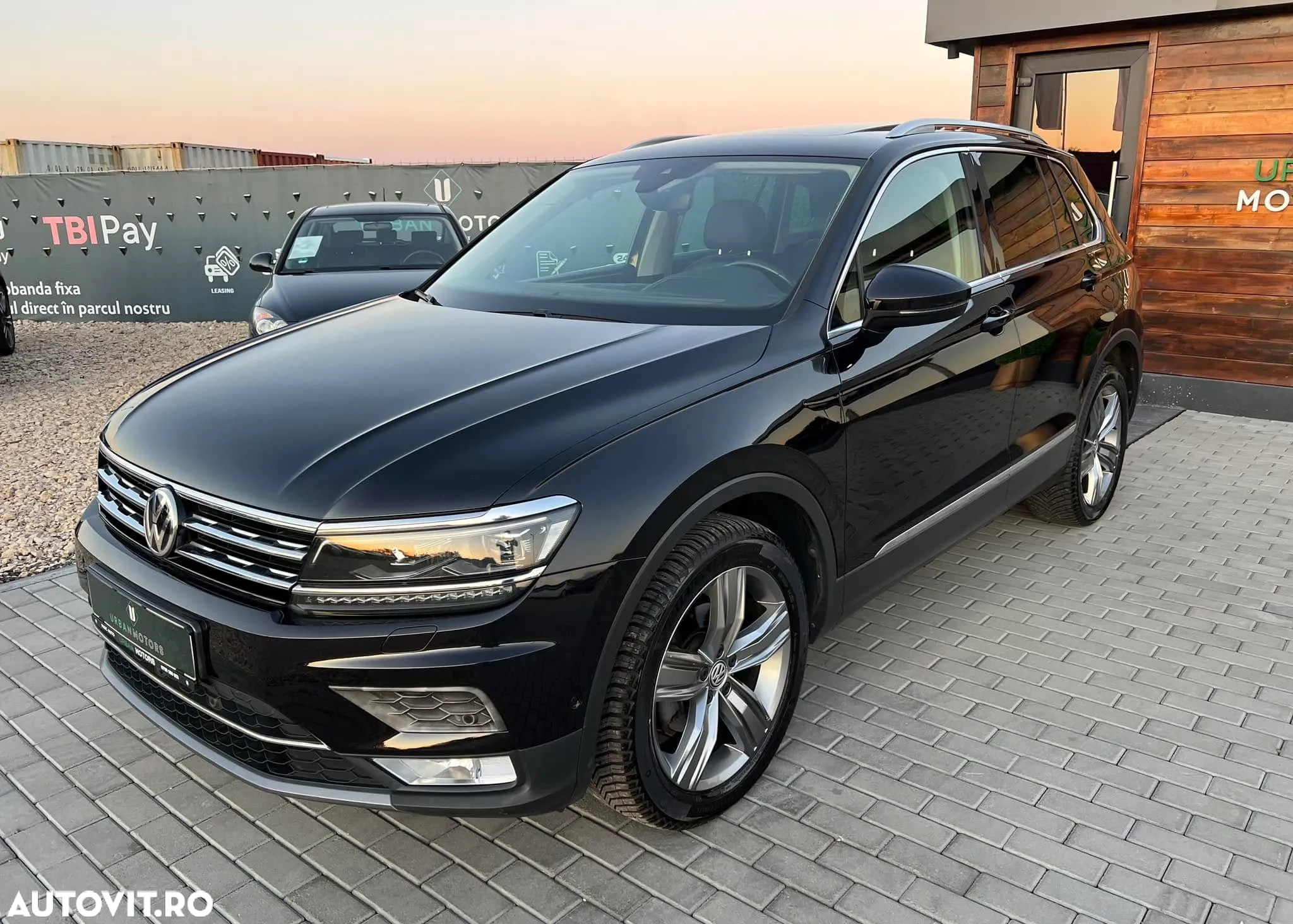Volkswagen Tiguan 2.0 TDI 4Mot DSG Highline - 19