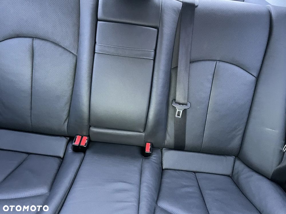 Mercedes-Benz Klasa E 500 4Matic Automatik Avantgarde - 12