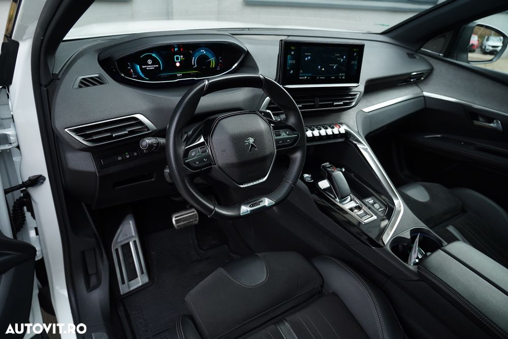 Peugeot 3008 PHEV EAT8 GT Pack - 11