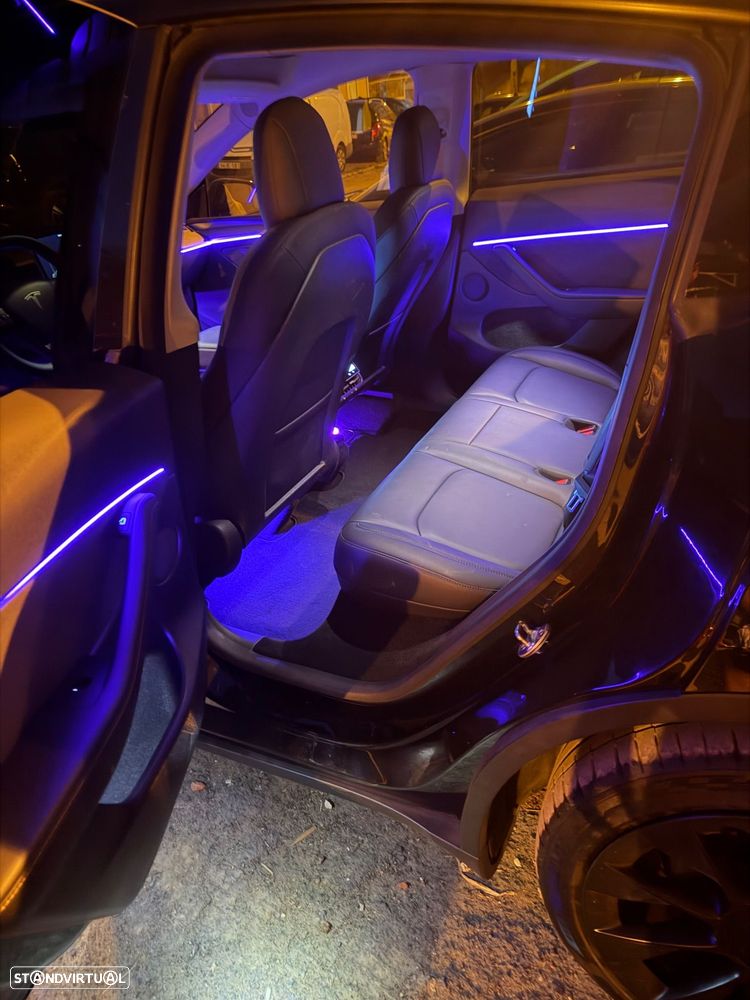 Tesla Model Y Long Range Tração Integral — fotografia 16