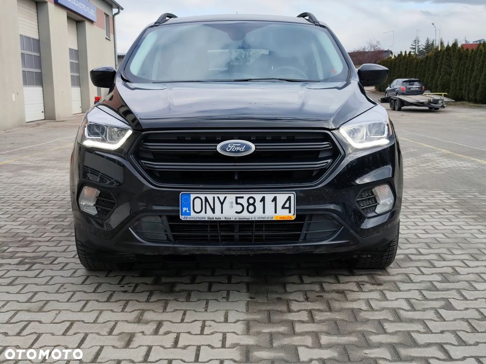 Ford Kuga 2.0 EcoBoost 4x4 Vignale - 2