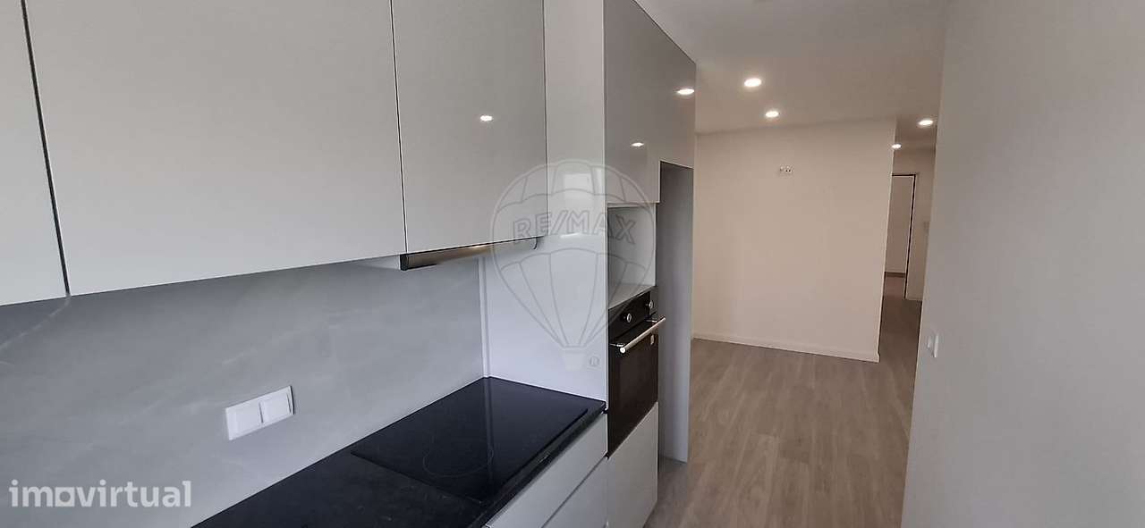 Apartamento T1 para venda - Grande imagem: 2/19