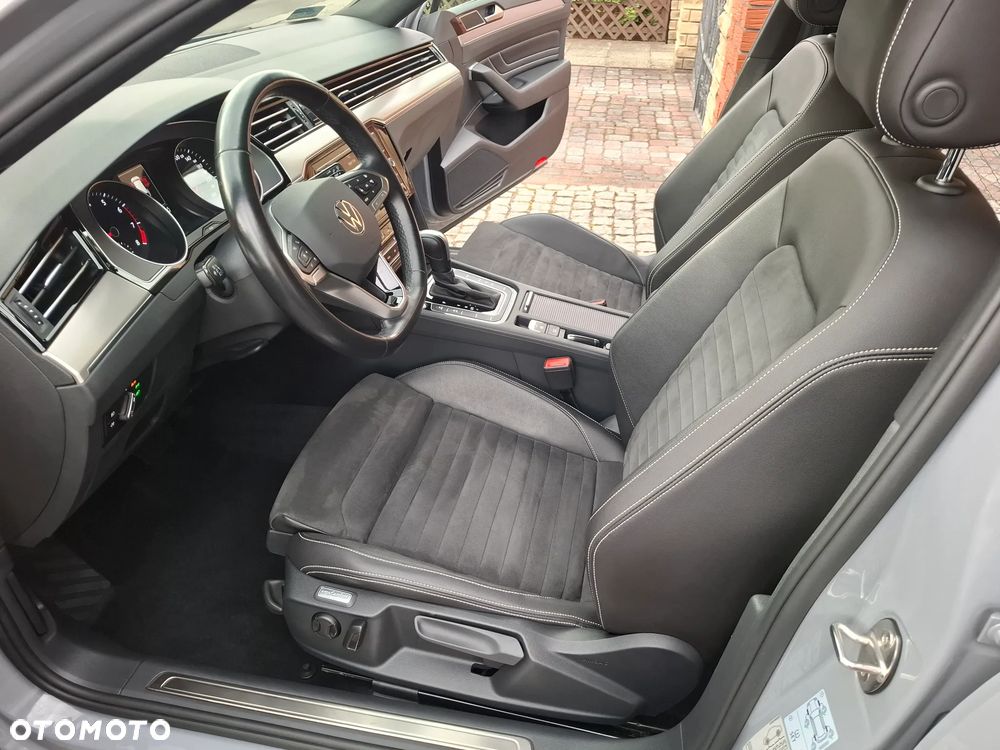 Volkswagen Passat Variant 1.5 TSI EVO Elegance DSG - 16