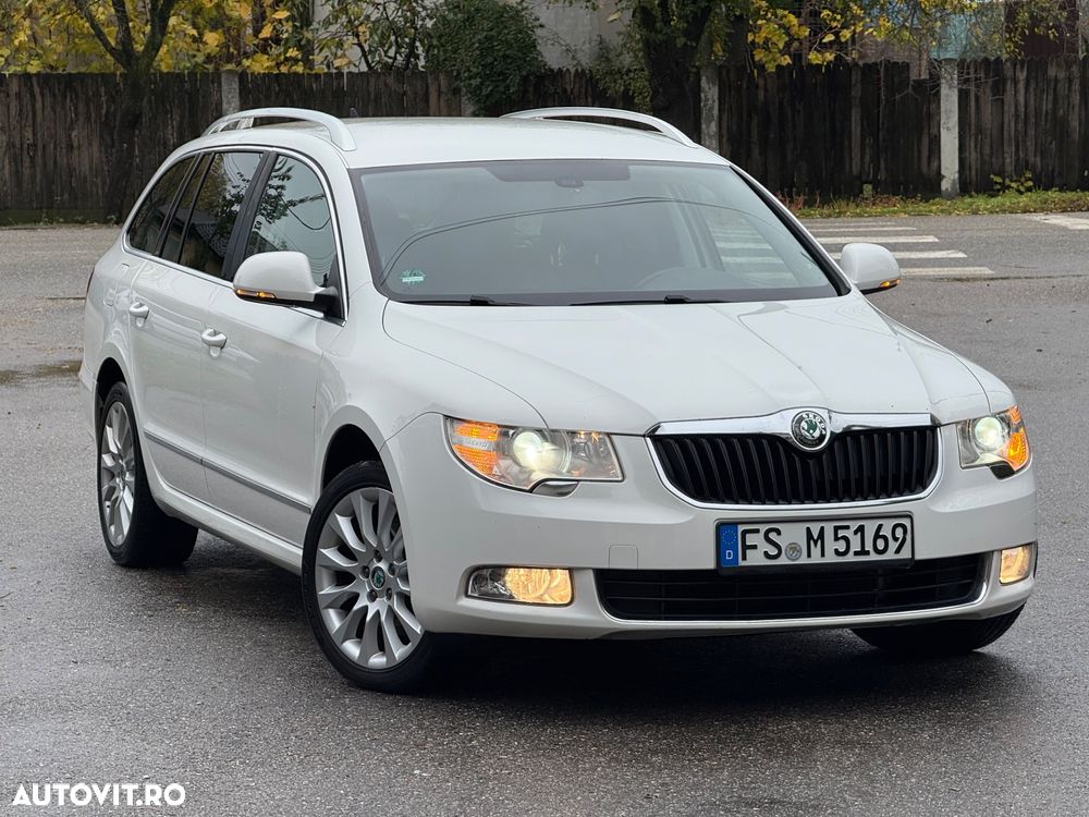 Skoda Superb 2.0 TDI DSG Elegance - 1