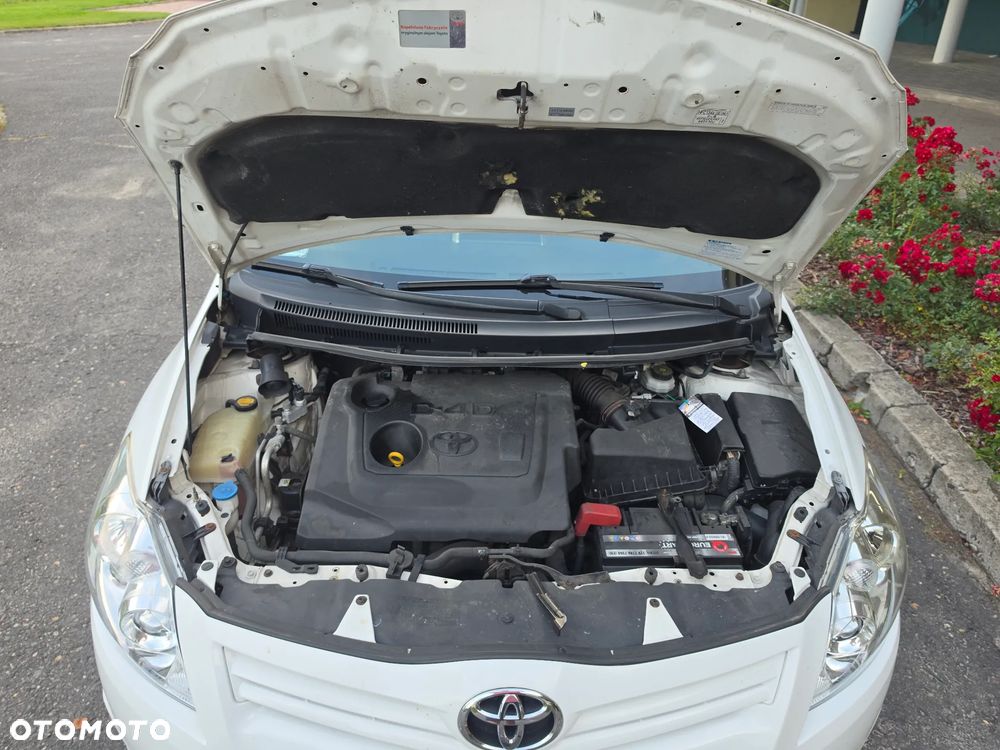 Toyota Auris 1.4 D-4D Life - 6