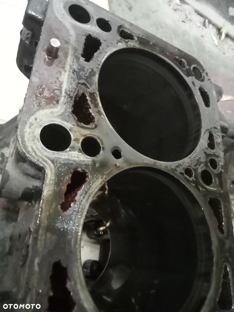 BLOK SILNIKA VW AUDI SEAT SKODA 2.0 TFSI BWA - 2