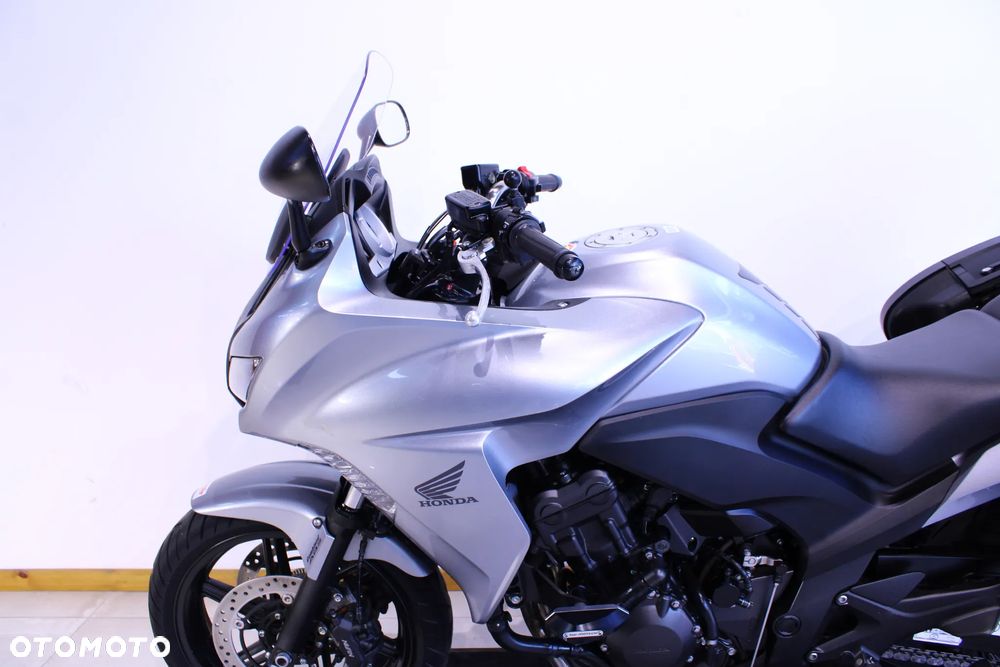 Honda CBF - 11