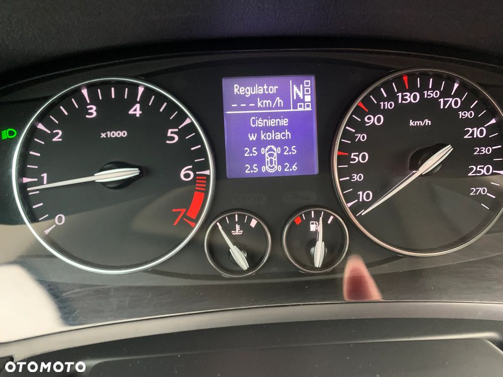 Renault Laguna 2.0 16V Turbo Initiale - 14