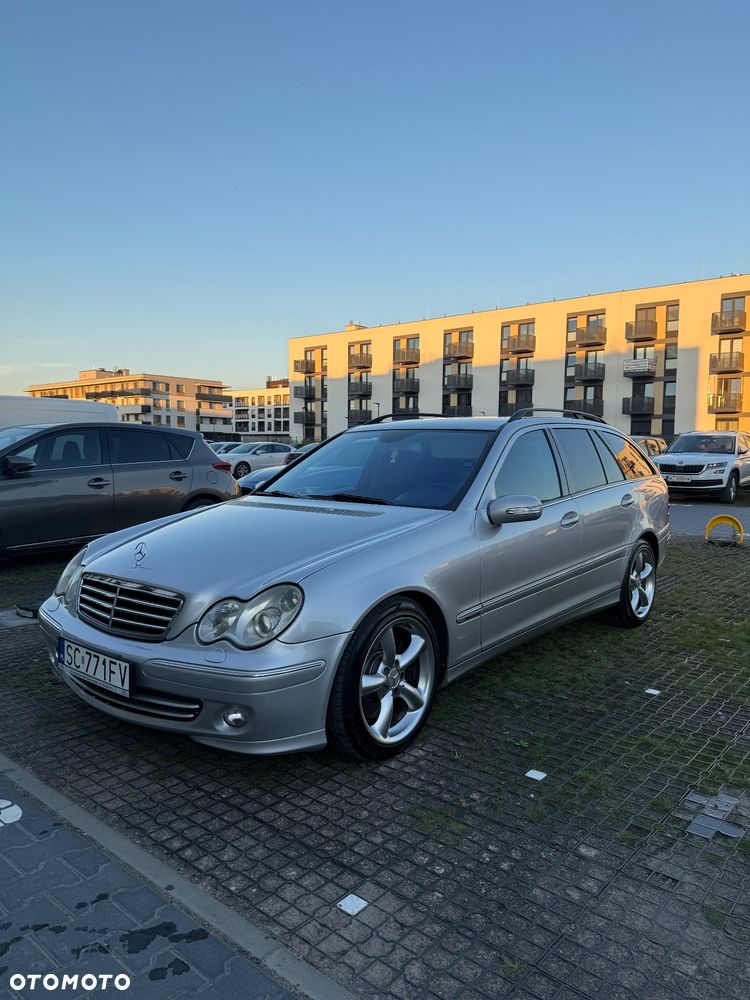 Mercedes-Benz Klasa C - 2