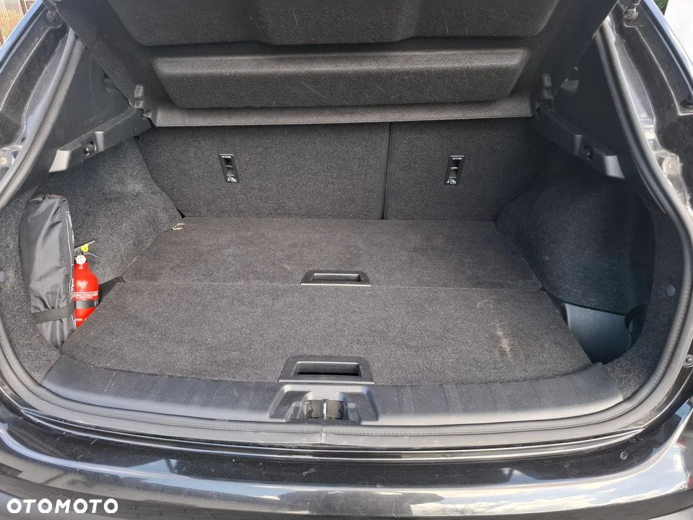 Nissan Qashqai 1.6 dCi Xtronic TEKNA+ - 23