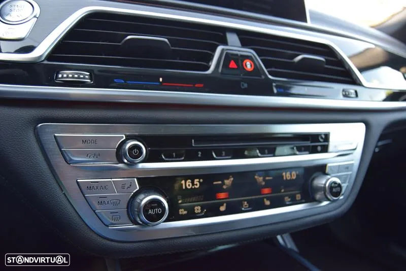 BMW 730 d Pack M - 34