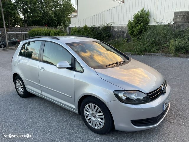 VW Golf Plus 1.6 TDi Confortline DSG - 25