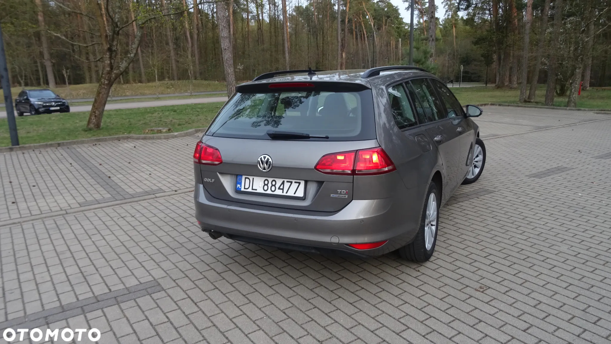 Volkswagen Golf VII 1.6 TDI BMT Comfortline - 18