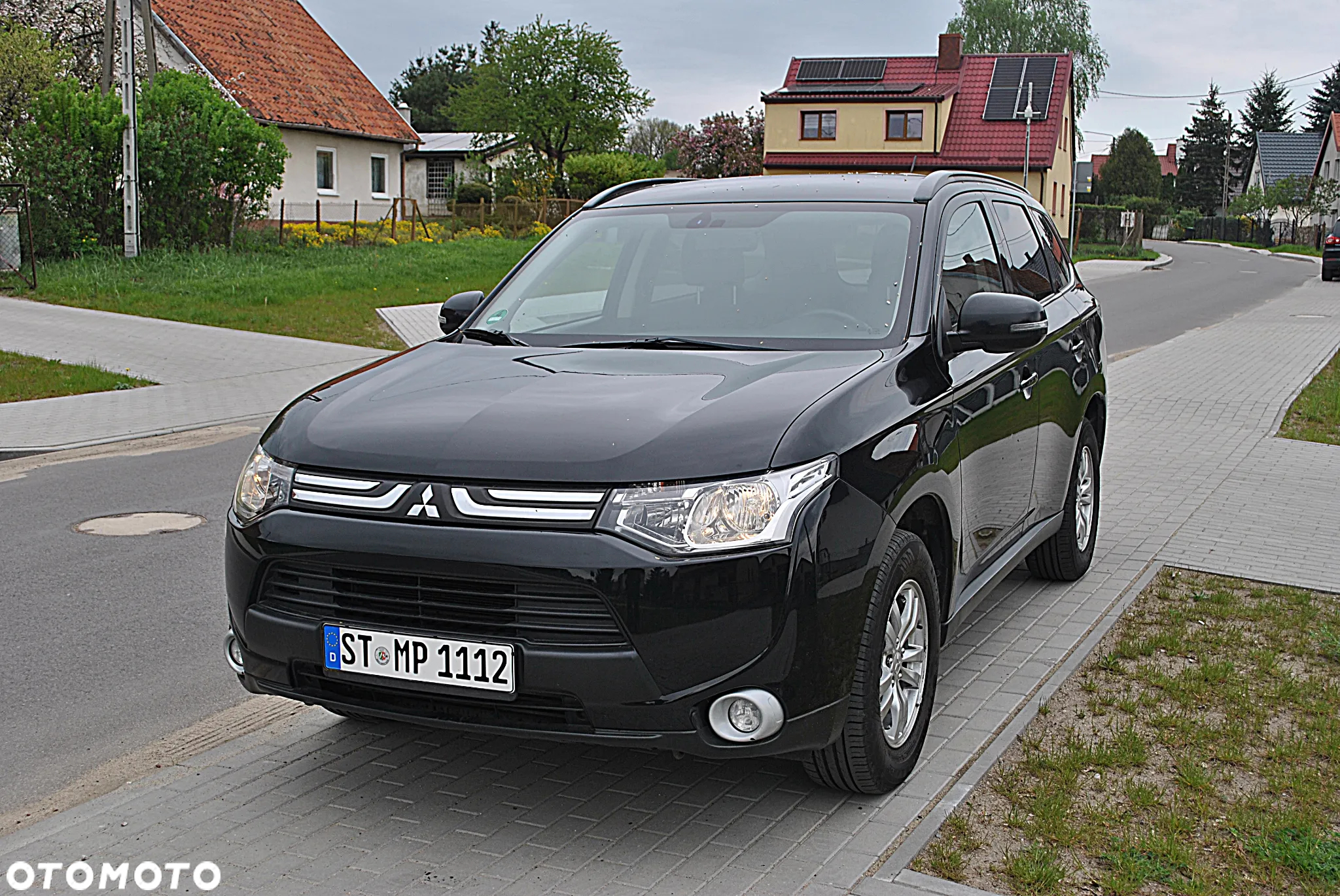 Mitsubishi Outlander 2.2 DID Intense + - 2