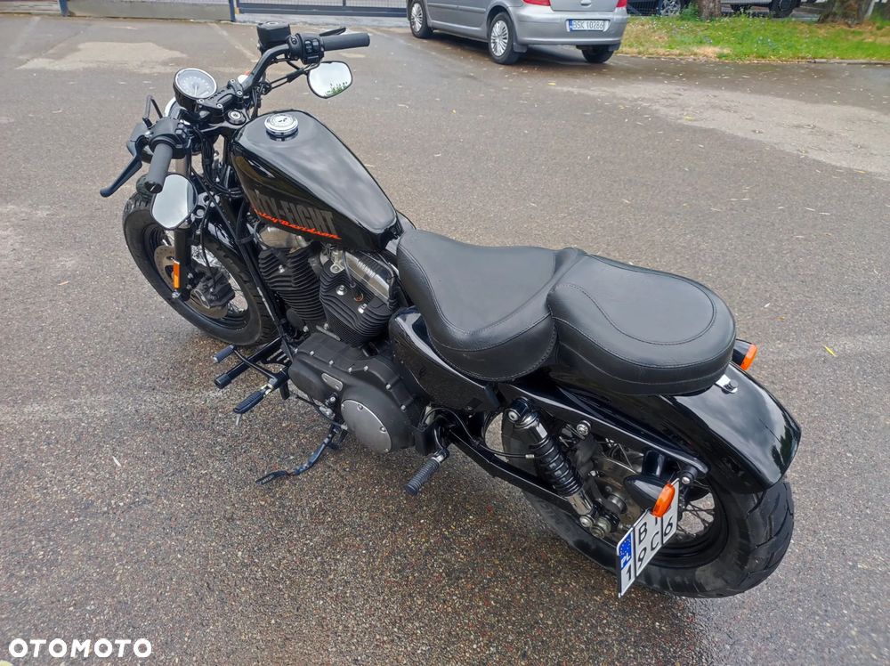 Harley-Davidson Sportster Forty-Eight - 4