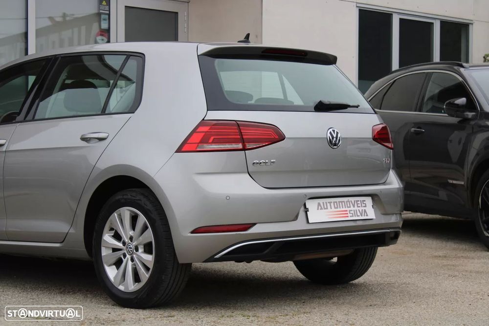VW Golf 1.6 TDI Confortline - 15