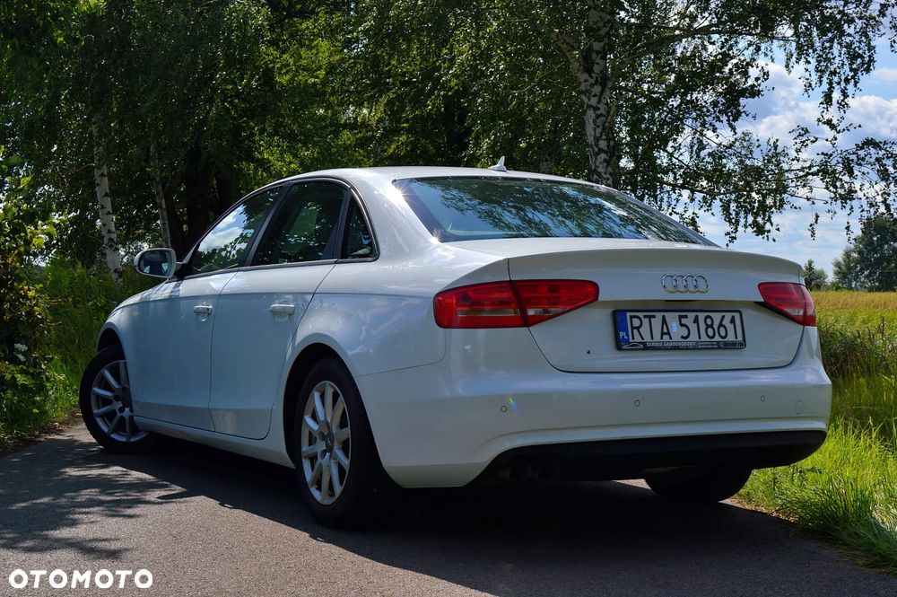 Audi A4 Limousine - 2