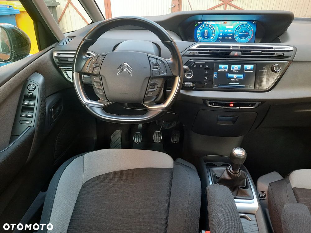 Citroën C4 PureTech 130 Stop&Start SHINE - 6