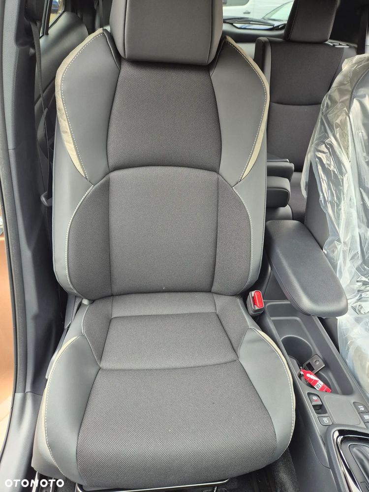 Toyota Yaris Cross - 20