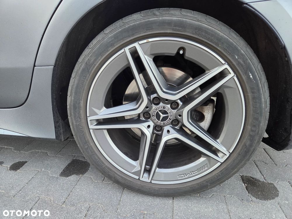 Mercedes-Benz CLS - 27