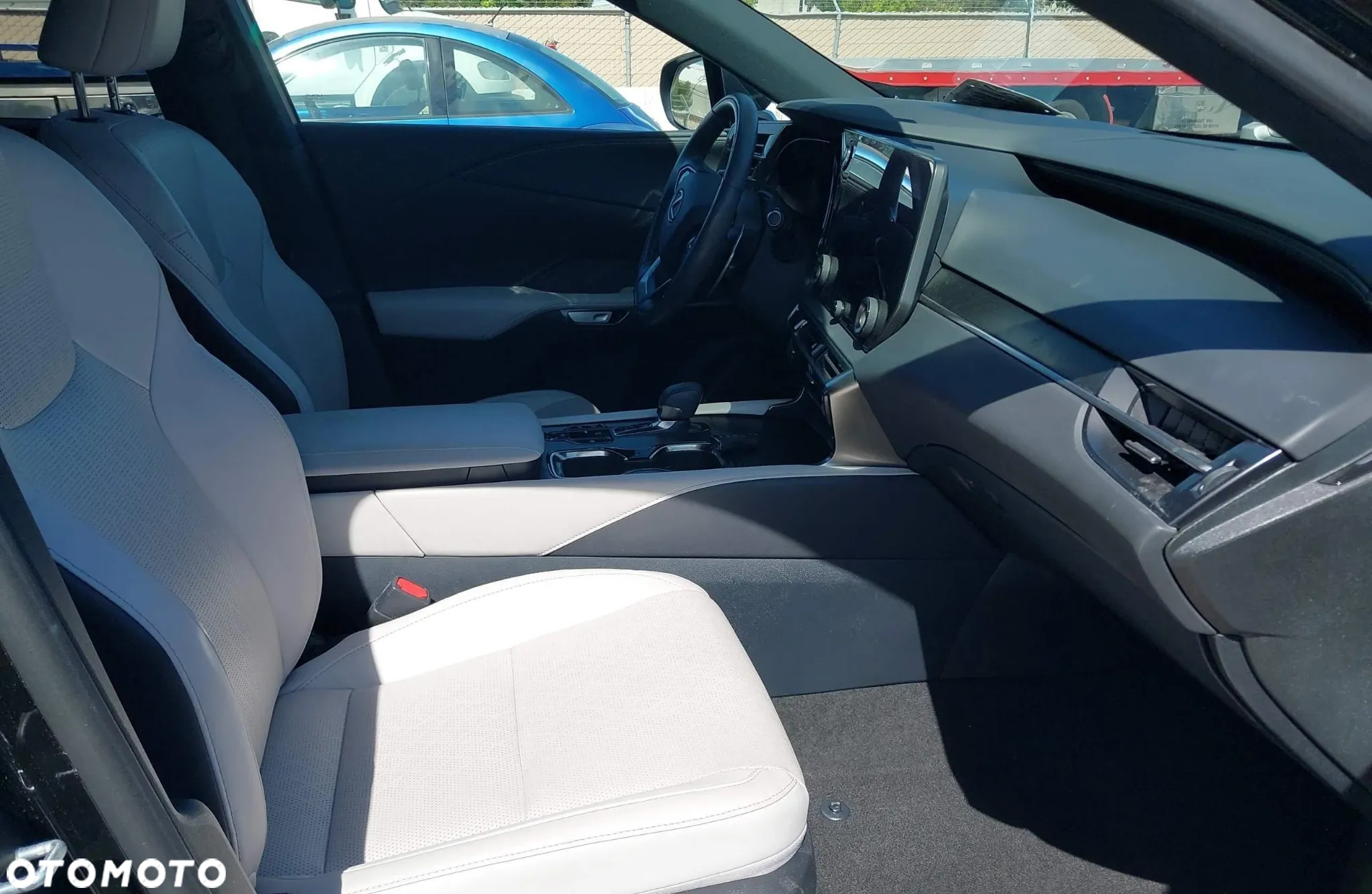 Lexus RX 350h Prestige - 12