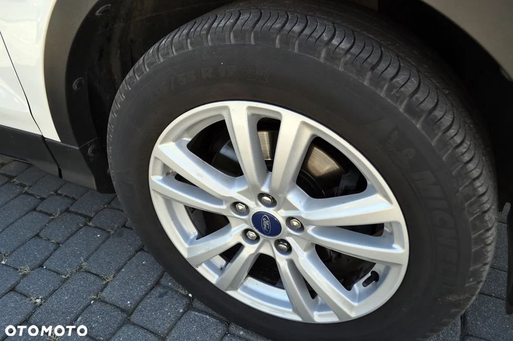 Ford Kuga 1.5 EcoBoost FWD Edition ASS GPF - 8