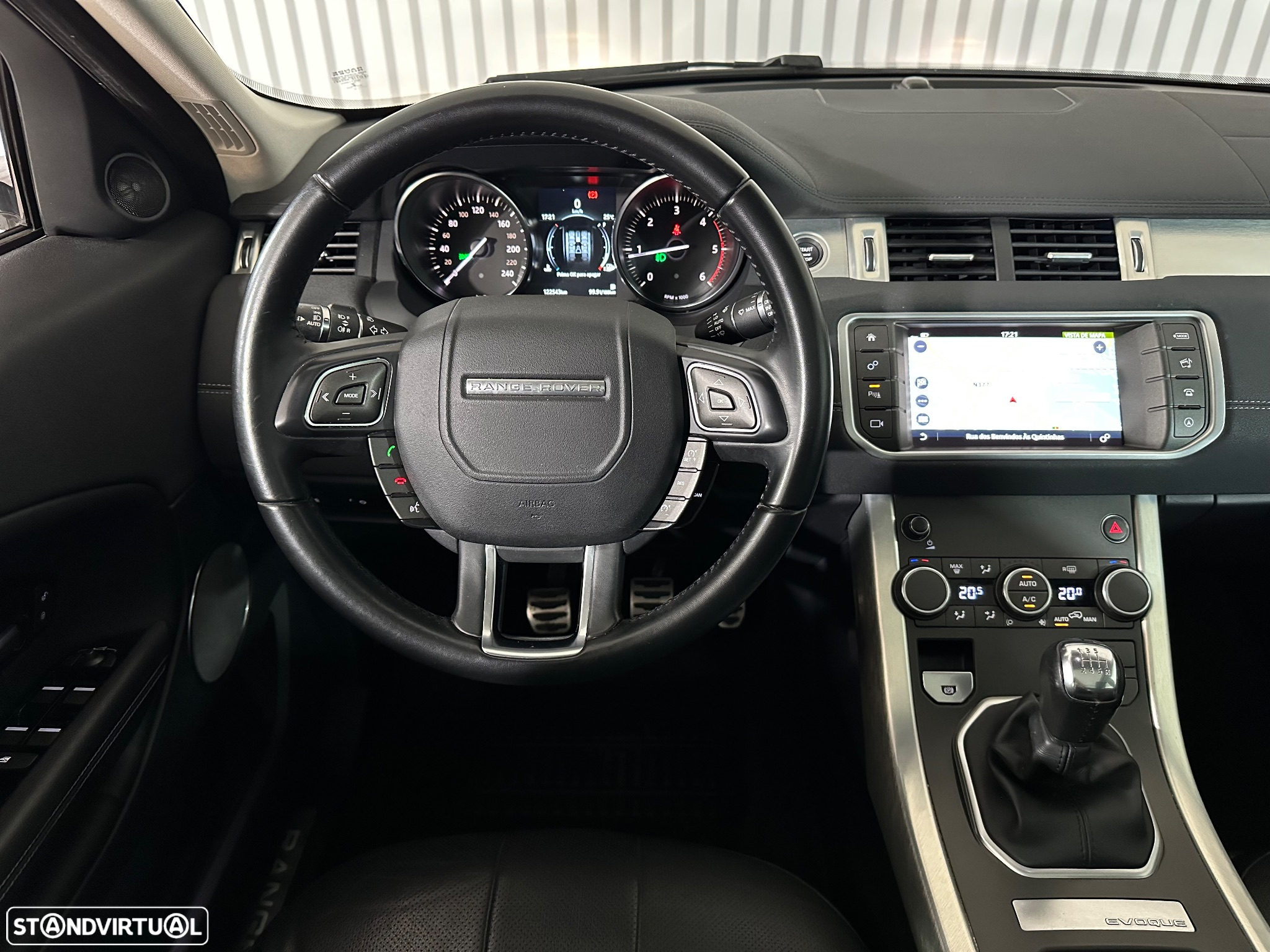 Land Rover Range Rover Evoque 2.0 eD4 SE Dynamic - 18