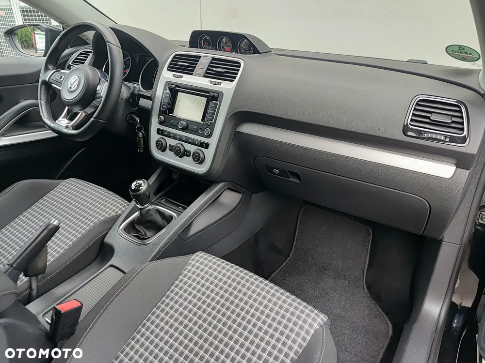 Volkswagen Scirocco 1.4 TSI BMT Perfectline - 8