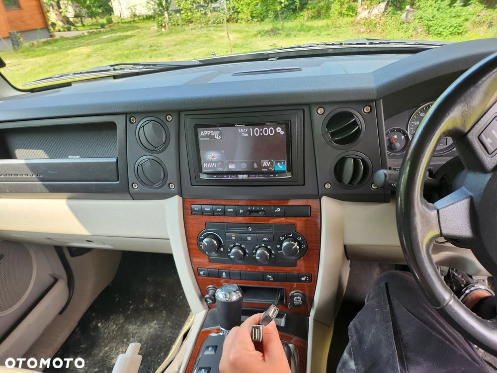 Jeep Commander 3.0 CRD Limited - 13