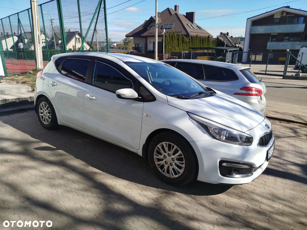 Kia Ceed 1.4 L - 2
