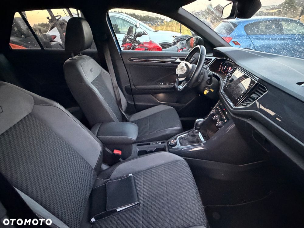 Volkswagen T-Roc 2.0 TDI SCR 4MOTION DSG R-Line - 21