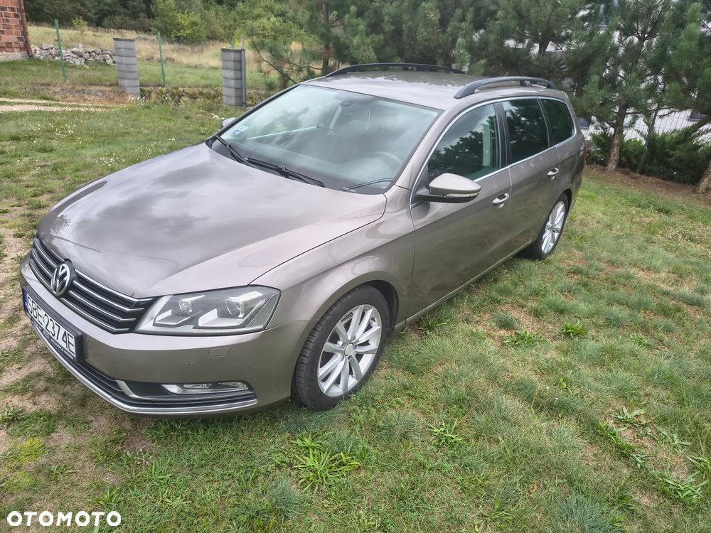 Volkswagen Passat 2.0 TDI DPF BlueMotion Technology Comfortline - 2
